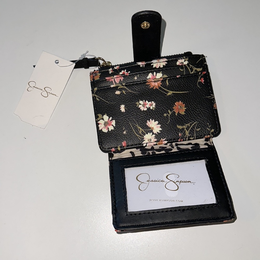 NWT Jessica Simpson Floral Wallet - Picture 4 of 4
